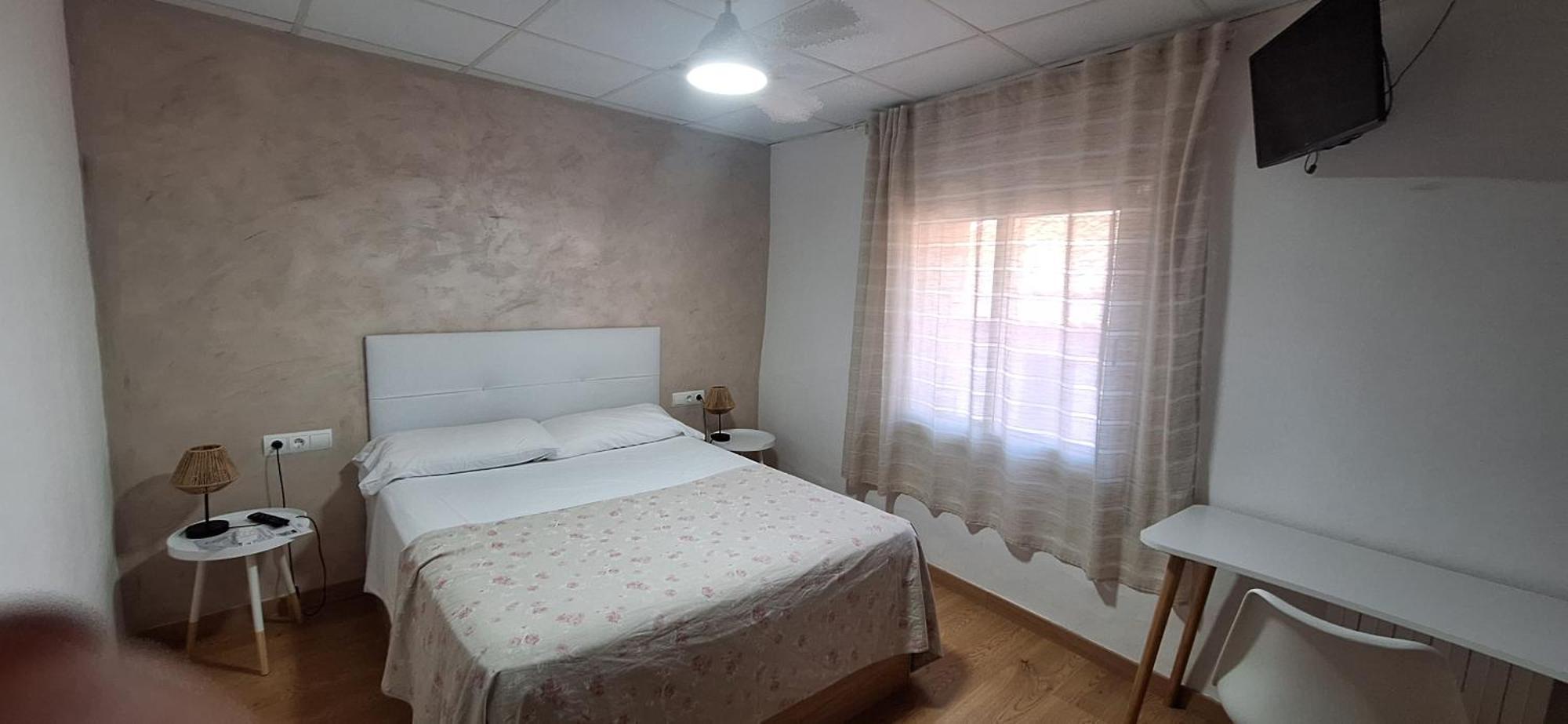 Fonda Toldra Otel Ulldemolins Dış mekan fotoğraf