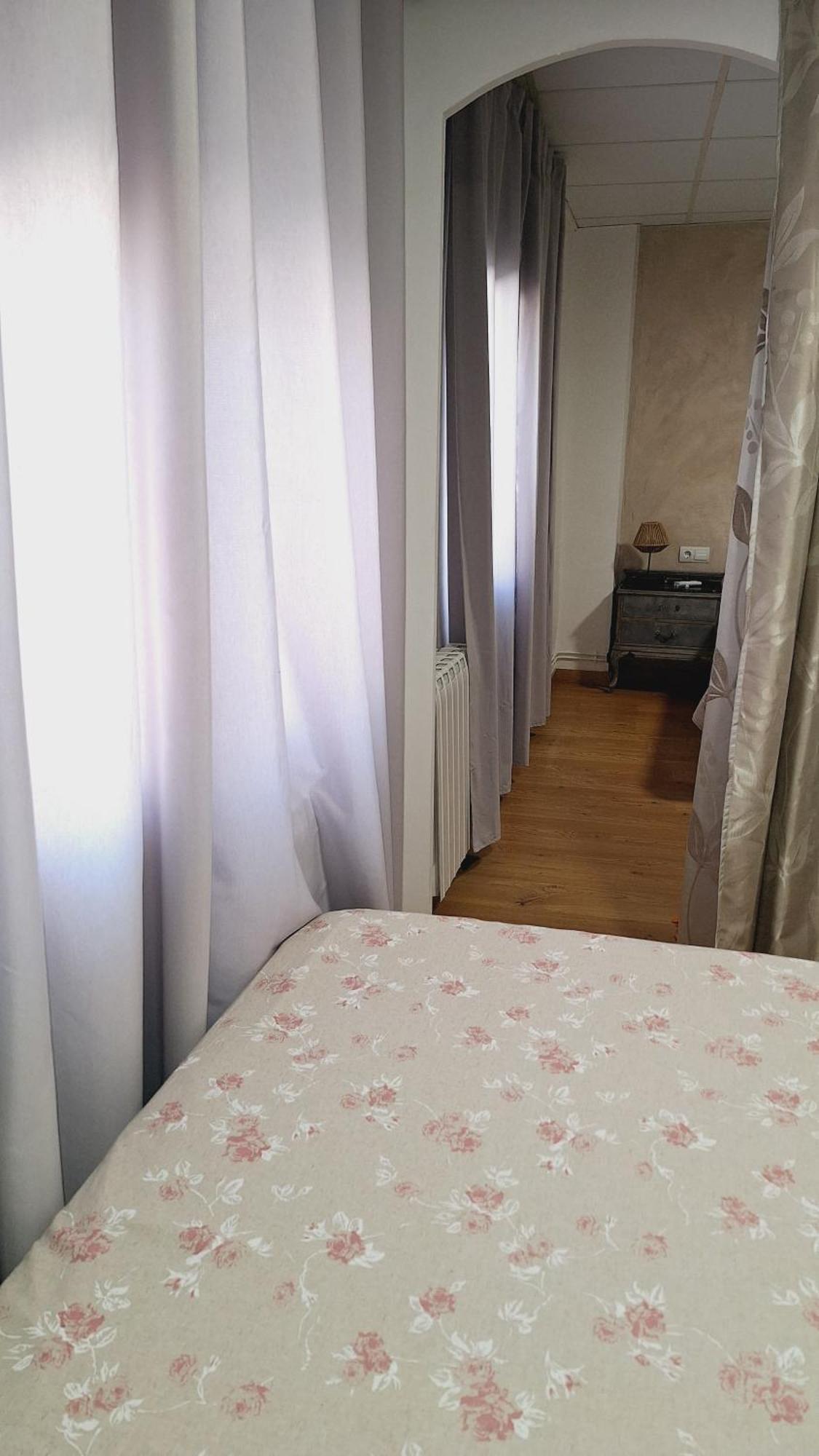 Fonda Toldra Otel Ulldemolins Dış mekan fotoğraf