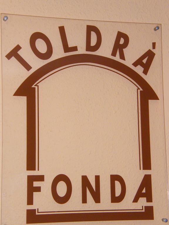 Fonda Toldra Otel Ulldemolins Dış mekan fotoğraf